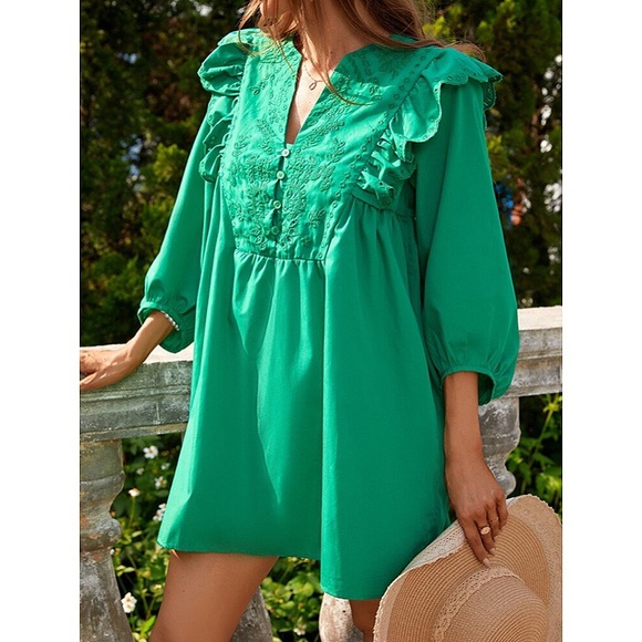 💚 BOHO GREEN LOOSE FIT MINI DRESS! - Picture 5 of 6